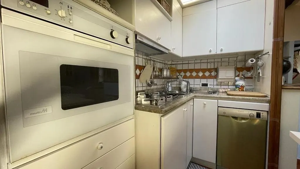 شقة Wonderful Penthouse In The Heart Of ميلان إيطاليا